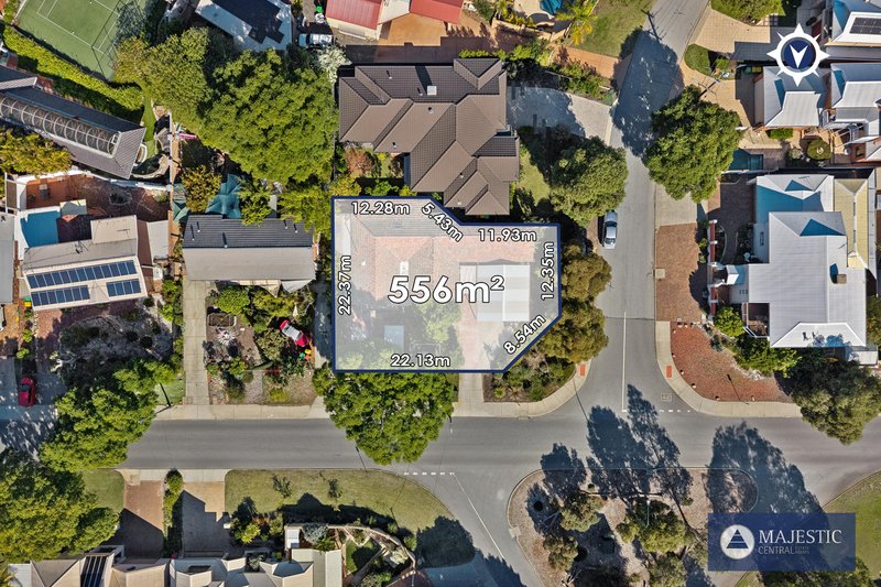 Photo - 7 Cranford Avenue, Brentwood WA 6153 - Image 2