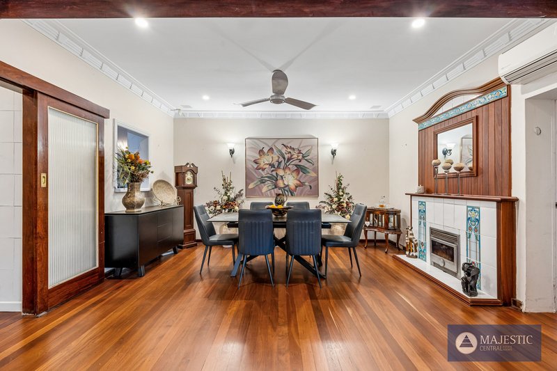Photo - 7 Cranford Avenue, Brentwood WA 6153 - Image 6