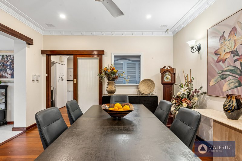 Photo - 7 Cranford Avenue, Brentwood WA 6153 - Image 7