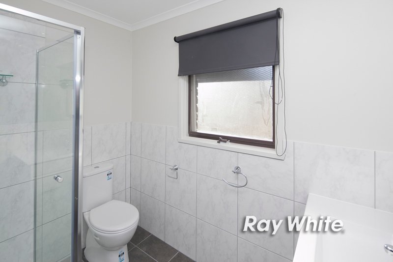 Photo - 7 Crathie Court, Frankston VIC 3199 - Image 14