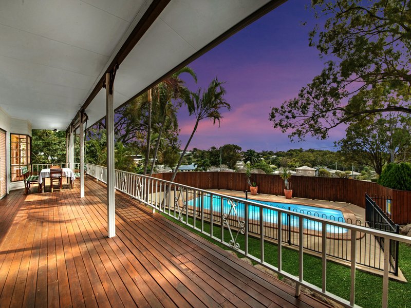 Photo - 7 Creek Road, Tannum Sands QLD 4680 - Image 2