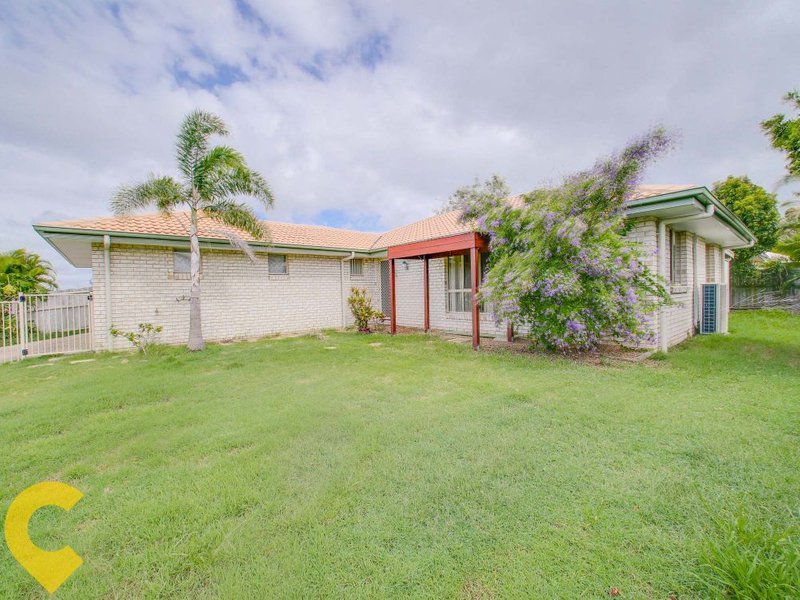 Photo - 7 Cronulla Place, Sandstone Point QLD 4511 - Image 12