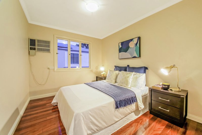 Photo - 7 Cross Street, Mitchelton QLD 4053 - Image 8