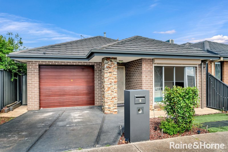 7 Crosskeys Road, Craigieburn VIC 3064