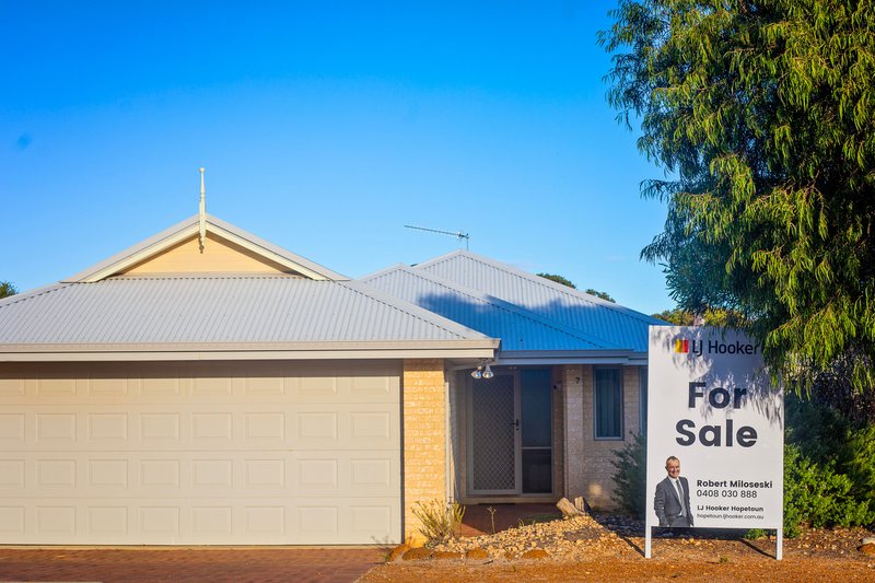 7 Croydon Street, Hopetoun WA 6348