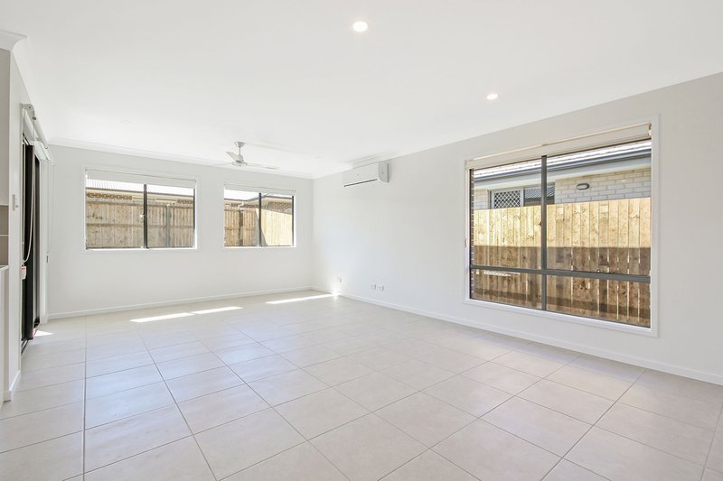 Photo - 7 Cruiser Street, Burpengary QLD 4505 - Image 2