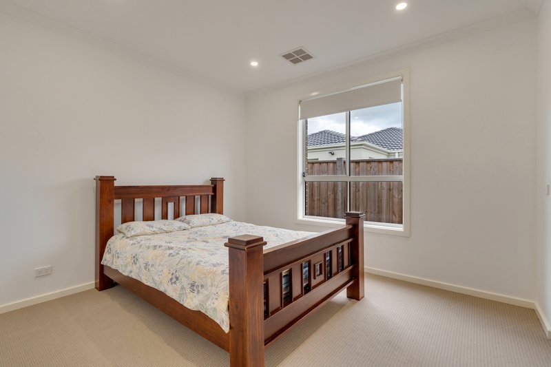 Photo - 7 Cumbungi Road, Beveridge VIC 3753 - Image 10