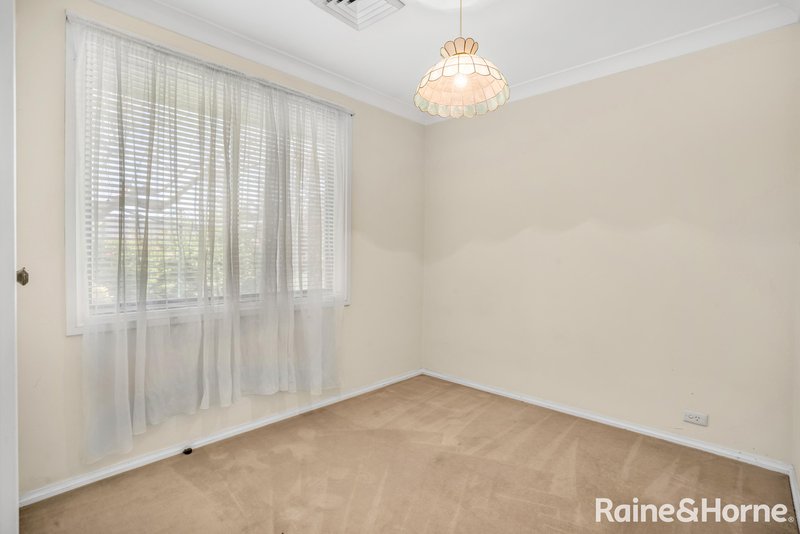 Photo - 7 Currawong Crescent, Leonay NSW 2750 - Image 10