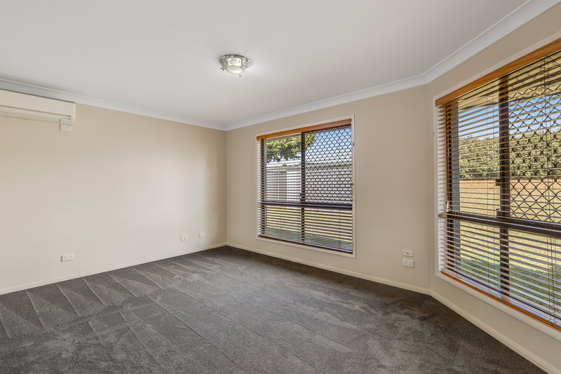 Photo - 7 Currawong Drive, Highfields QLD 4352 - Image 9