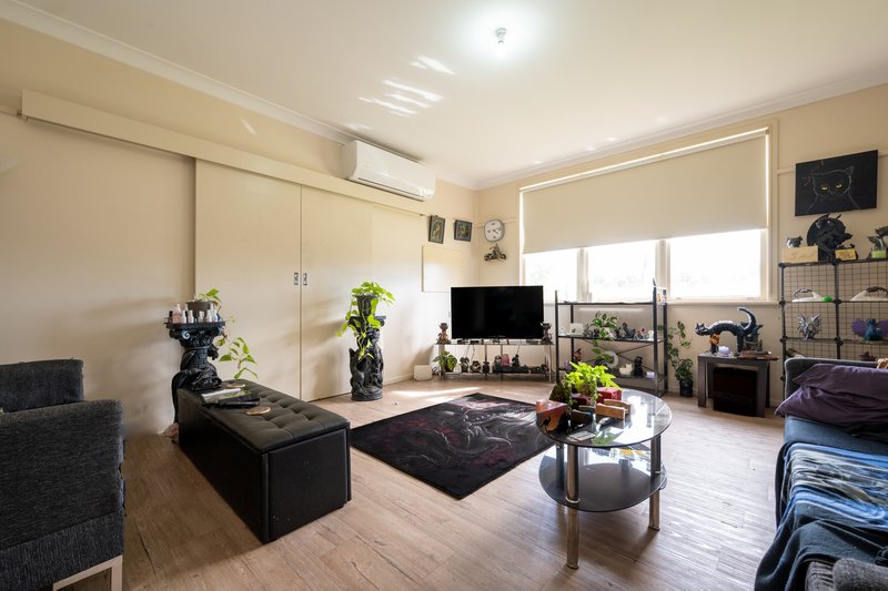 Photo - 7 Curtin Street, Griffith NSW 2680 - Image 3