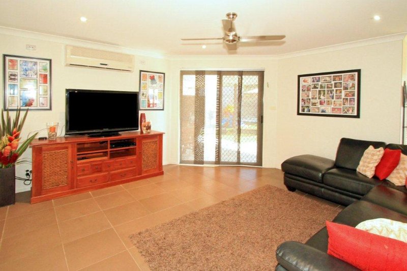 Photo - 7 Cypress Avenue, Norman Gardens QLD 4701 - Image 4