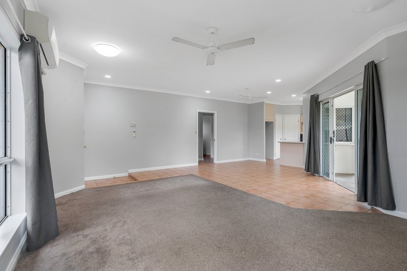 Photo - 7 Daintree Close, Mount Sheridan QLD 4868 - Image 2