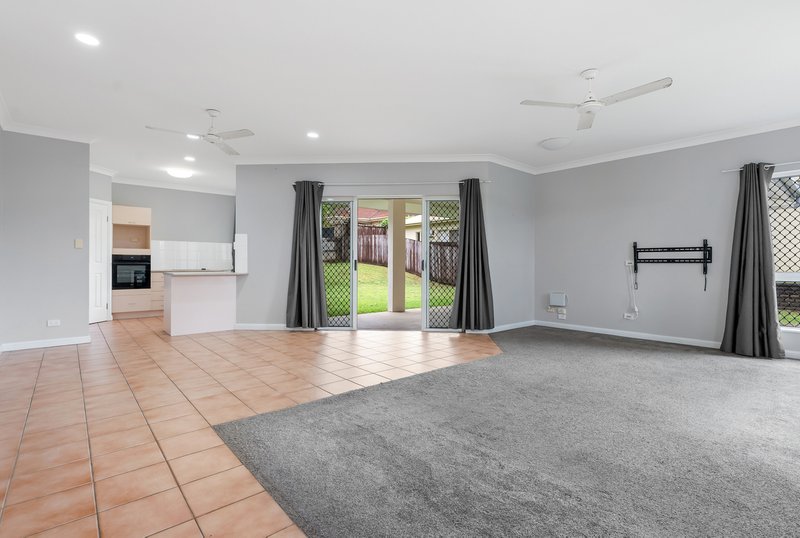 Photo - 7 Daintree Close, Mount Sheridan QLD 4868 - Image 3