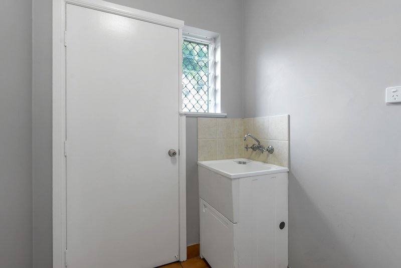 Photo - 7 Daintree Close, Mount Sheridan QLD 4868 - Image 10