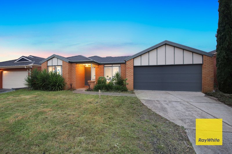 Photo - 7 Damask Drive, Tarneit VIC 3029 - Image 2