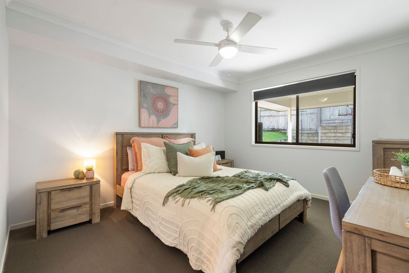 Photo - 7 Dandalup Avenue, Ormeau Hills QLD 4208 - Image 11
