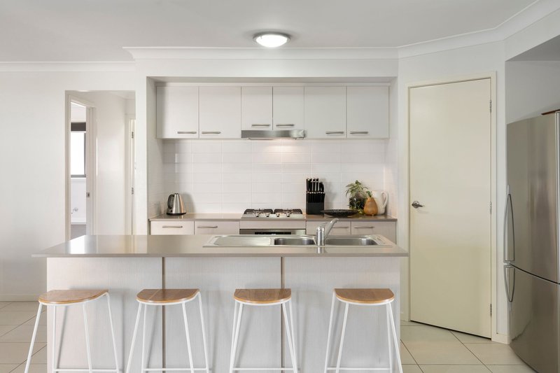Photo - 7 Dandalup Avenue, Ormeau Hills QLD 4208 - Image 13