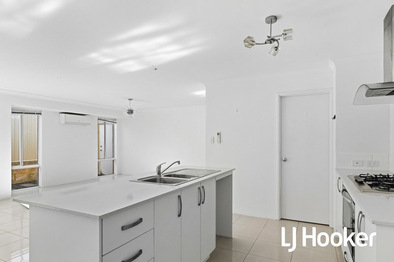 Photo - 7 Danforth Crescent, Alkimos WA 6038 - Image 4