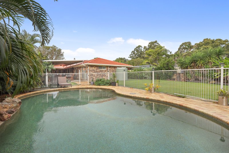 Photo - 7 Daniel Place, Bracken Ridge QLD 4017 - Image 2