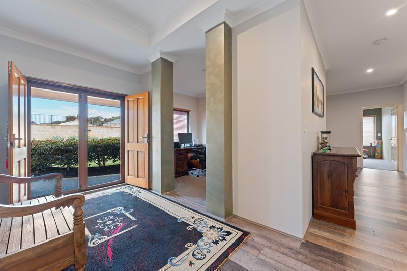 Photo - 7 Danks Vista, Baldivis WA 6171 - Image 5