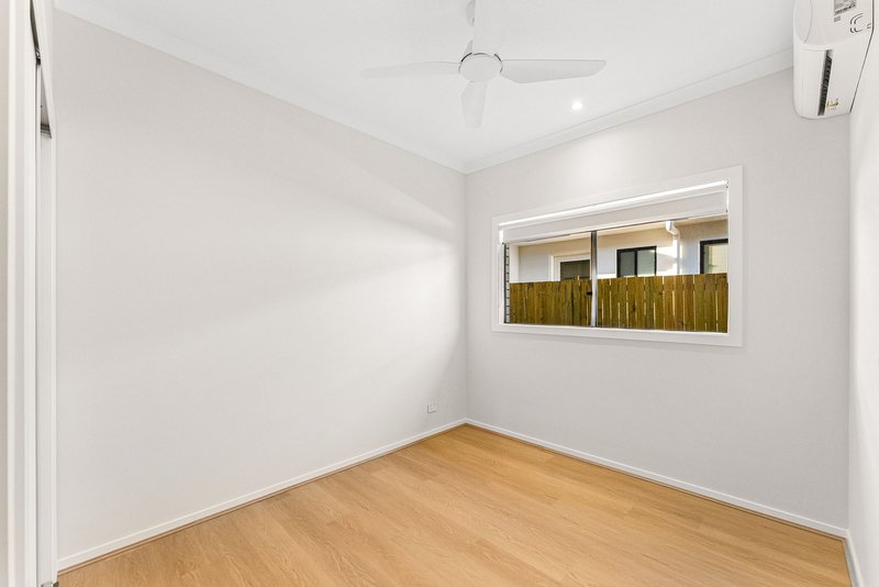 Photo - 7 Darrau Avenue, Yarrabilba QLD 4207 - Image 20