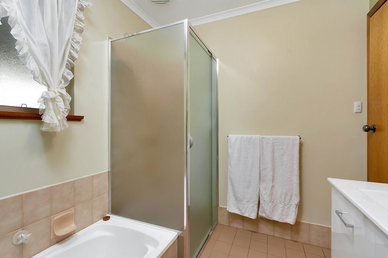 Photo - 7 David Randall Street, Williamstown SA 5351 - Image 4