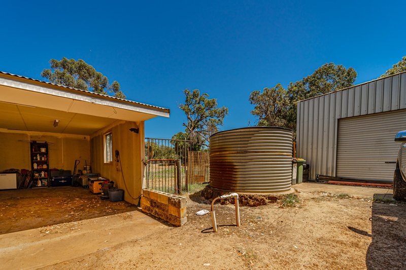 Photo - 7 Davis Road, Barragup WA 6209 - Image 25