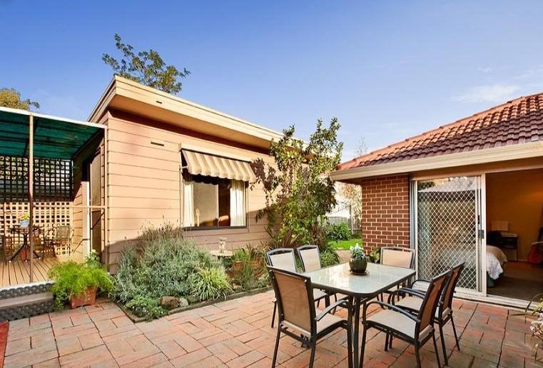 Photo - 7 Davor Court, Burwood East VIC 3151 - Image 7