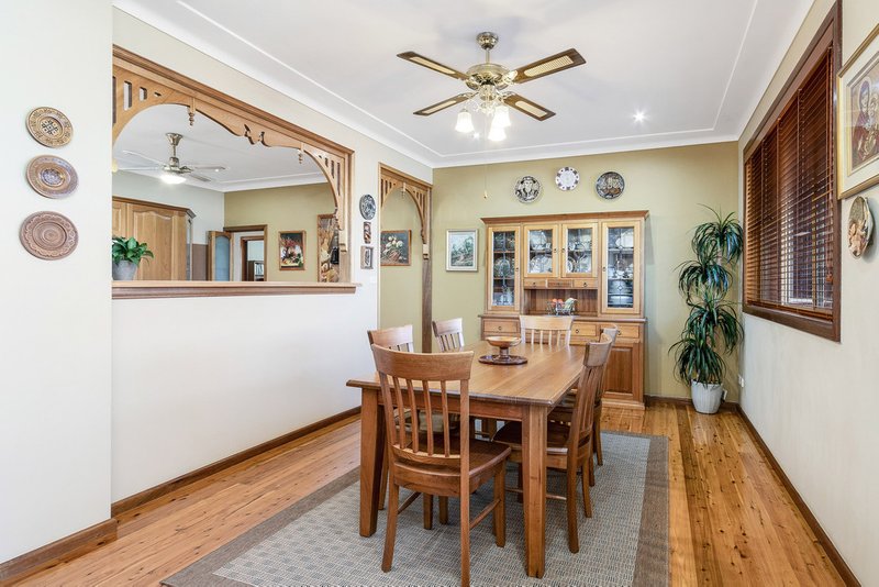 Photo - 7 Dawn Avenue, Chester Hill NSW 2162 - Image 8