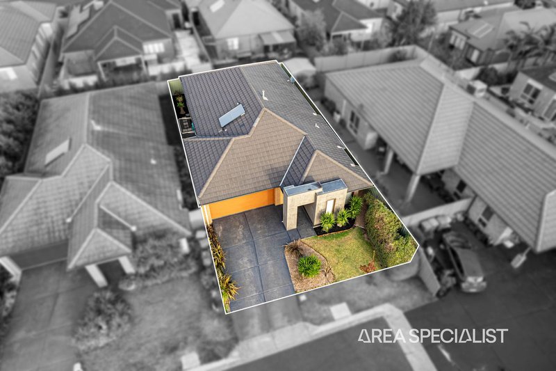 Photo - 7 Day Lilly Court, Pakenham VIC 3810 - Image 8