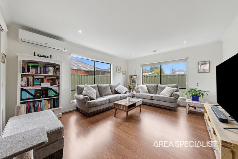 Photo - 7 Day Lilly Court, Pakenham VIC 3810 - Image 16