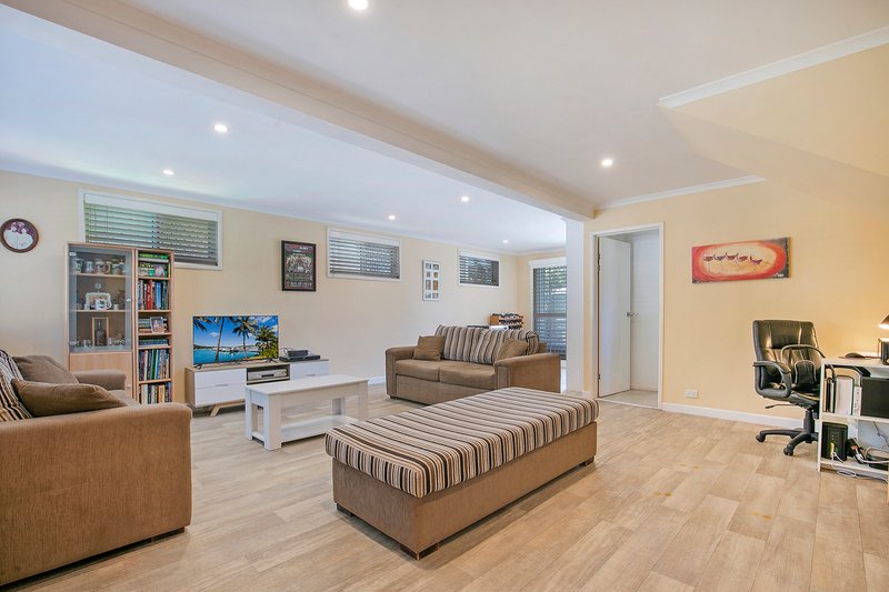 Photo - 7 Deborah Street, Clontarf QLD 4019 - Image 6