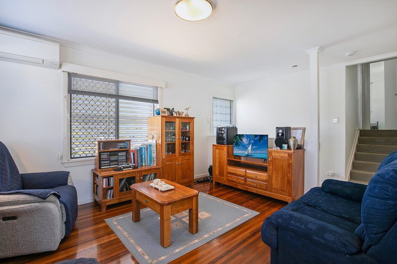 Photo - 7 Deborah Street, Clontarf QLD 4019 - Image 7