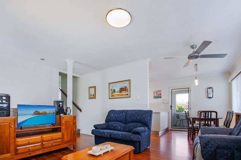 Photo - 7 Deborah Street, Clontarf QLD 4019 - Image 9