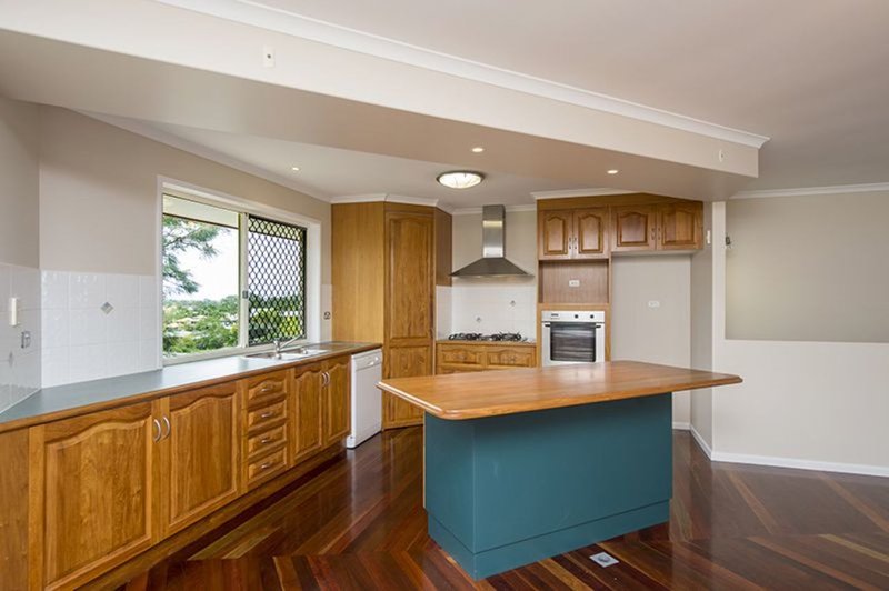 Photo - 7 Delaney Court, Tannum Sands QLD 4680 - Image 4