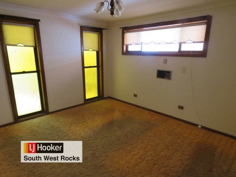 Photo - 7 Delmer Close, South West Rocks NSW 2431 - Image 11