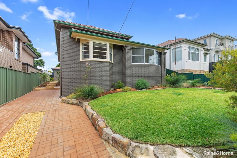 Photo - 7 Demaine Avenue, Bexley North NSW 2207 - Image 1