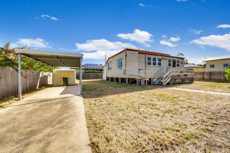 Photo - 7 Derby Street, South Gladstone QLD 4680 - Image 4