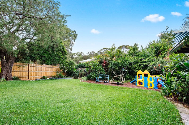 Photo - 7 Derwent Street, Wheeler Heights NSW 2097 - Image 6