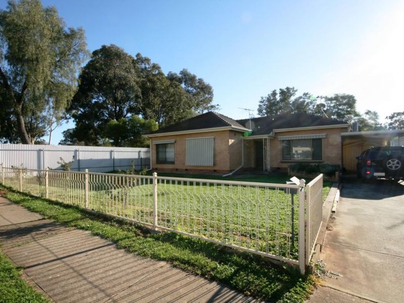 7 Desmond Avenue, Pooraka SA 5095