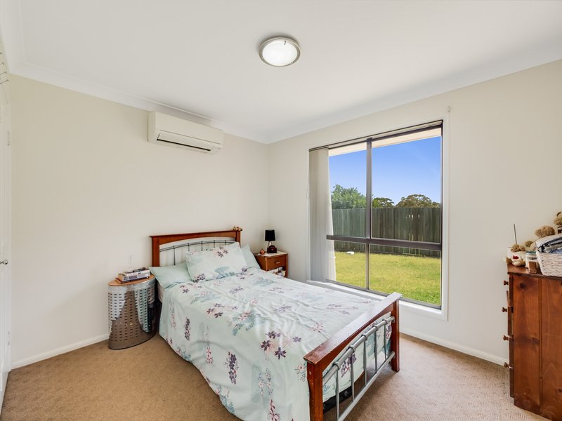 Photo - 7 Diamantina Drive, Glenvale QLD 4350 - Image 7