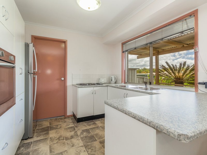 Photo - 7 Diamantina Street, Hillcrest QLD 4118 - Image 4