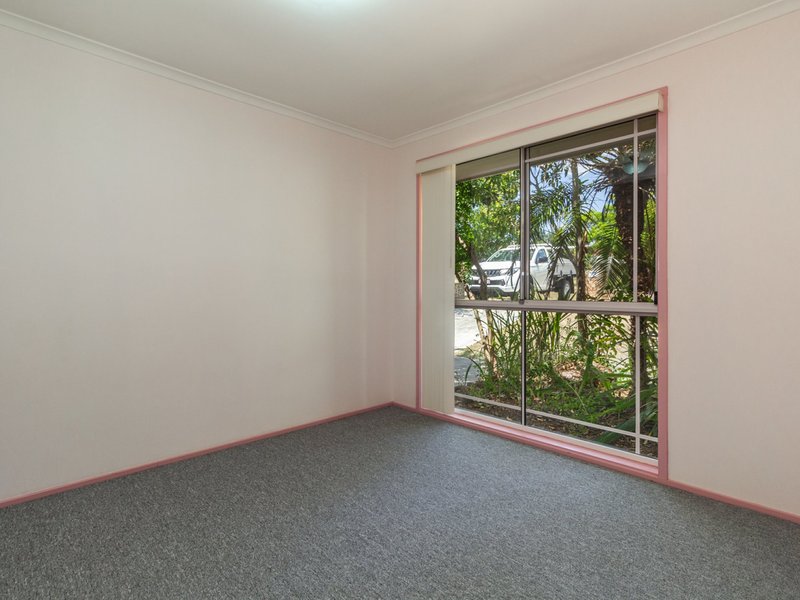 Photo - 7 Diamantina Street, Hillcrest QLD 4118 - Image 5