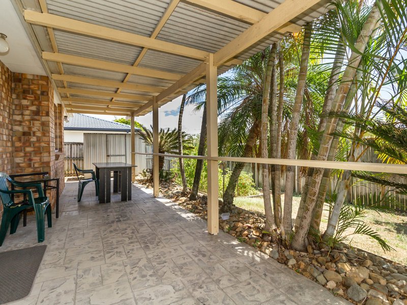 Photo - 7 Diamantina Street, Hillcrest QLD 4118 - Image 9