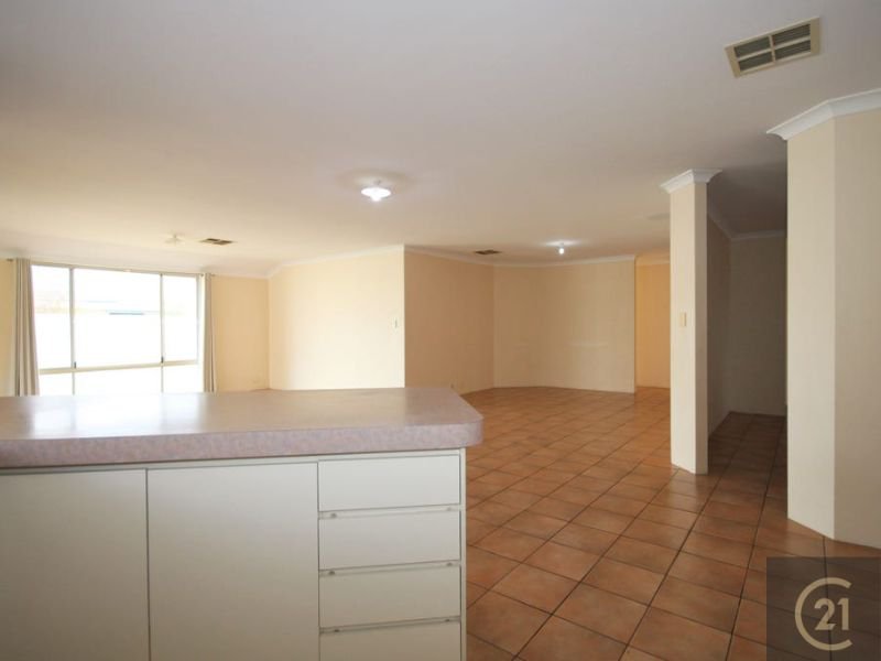 Photo - 7 Diamond Link, Australind WA 6233 - Image 14