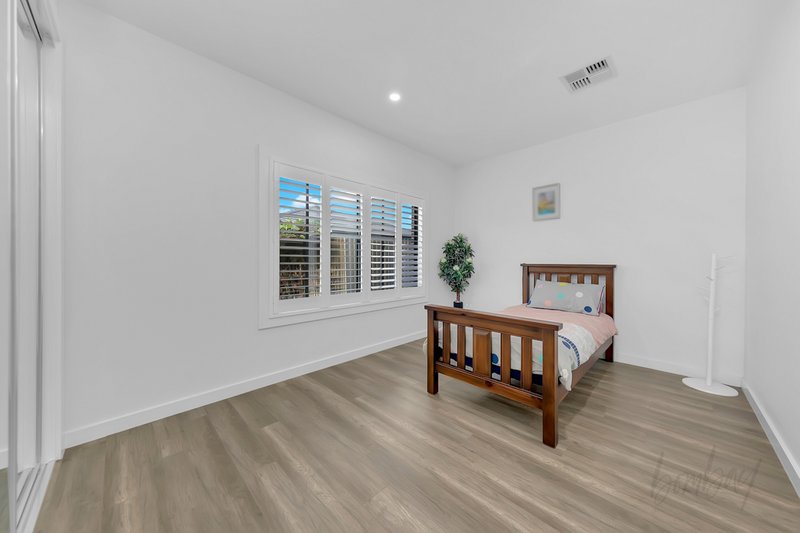 Photo - 7 Distinction Avenue, Craigieburn VIC 3064 - Image 18