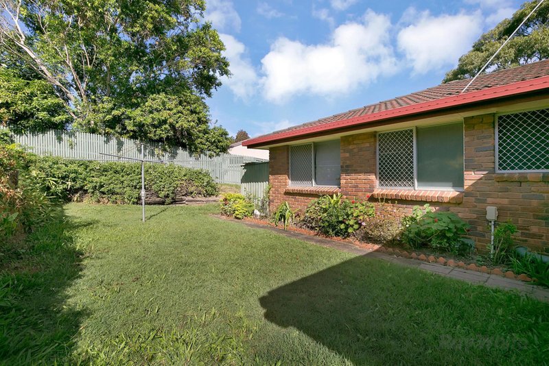 Photo - 7 Dome Street, Eight Mile Plains QLD 4113 - Image 4