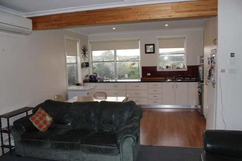 Photo - 7 Donald Street, Yarram VIC 3971 - Image 3