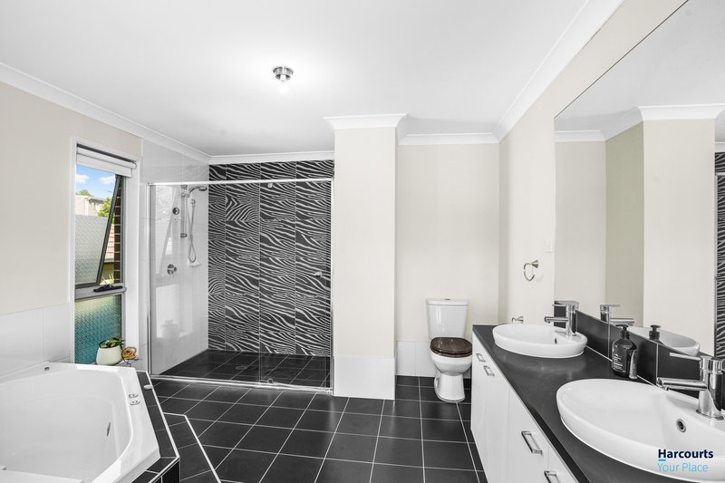 Photo - 7 Doncaster Avenue, Claremont Meadows NSW 2747 - Image 12