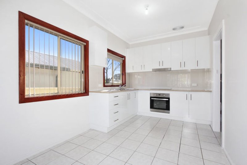 Photo - 7 Doonside Crescent, Blacktown NSW 2148 - Image 4